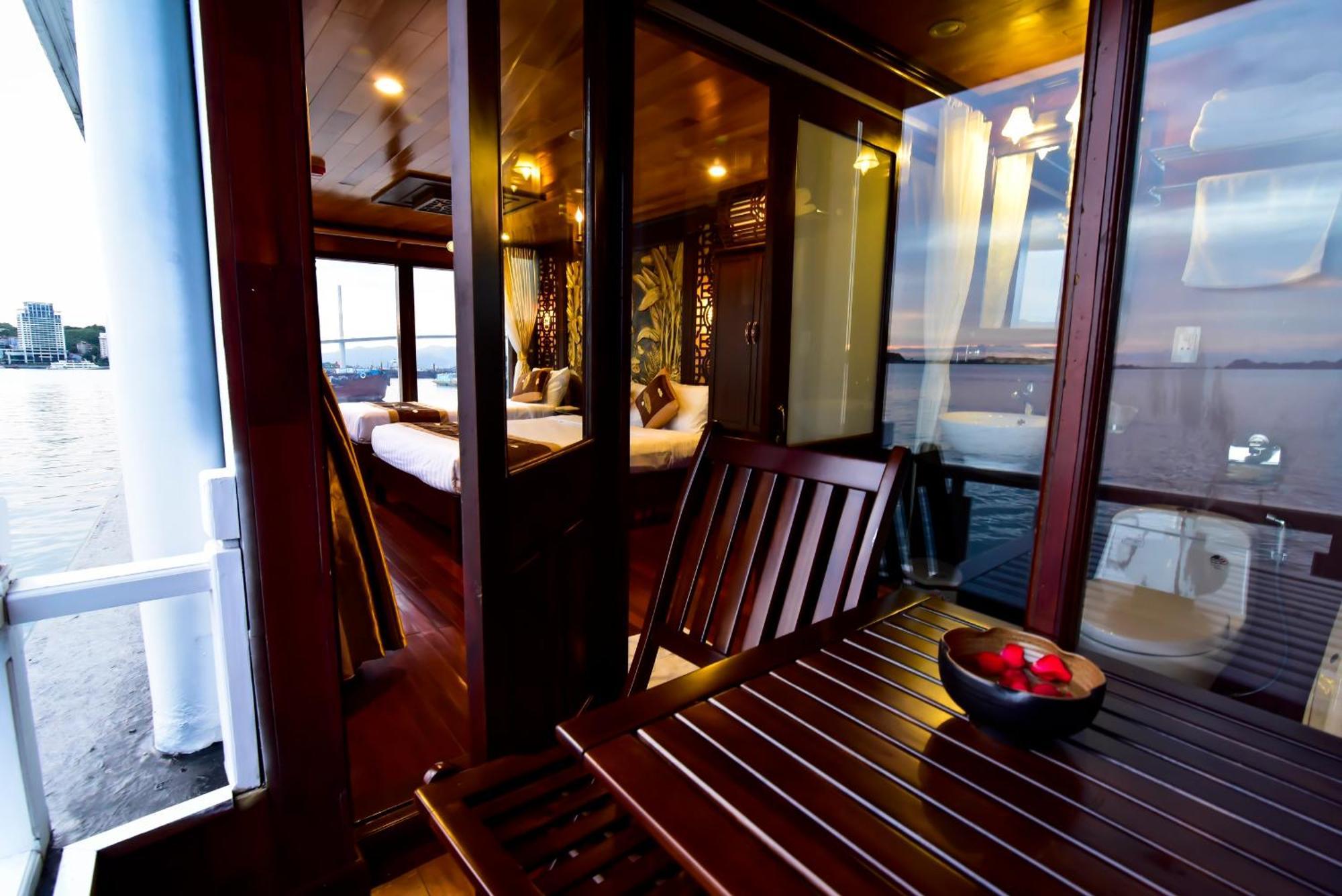 Готель Renea Cruises Halong Халонг Екстер'єр фото