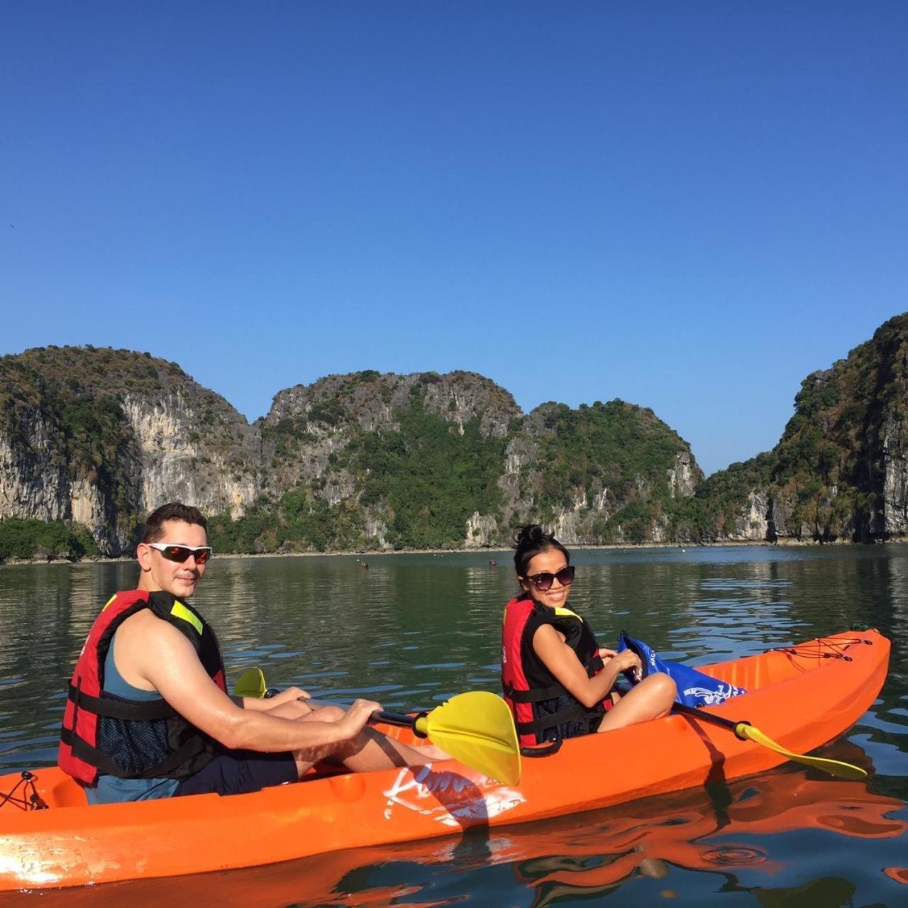 Готель Renea Cruises Halong Халонг Екстер'єр фото