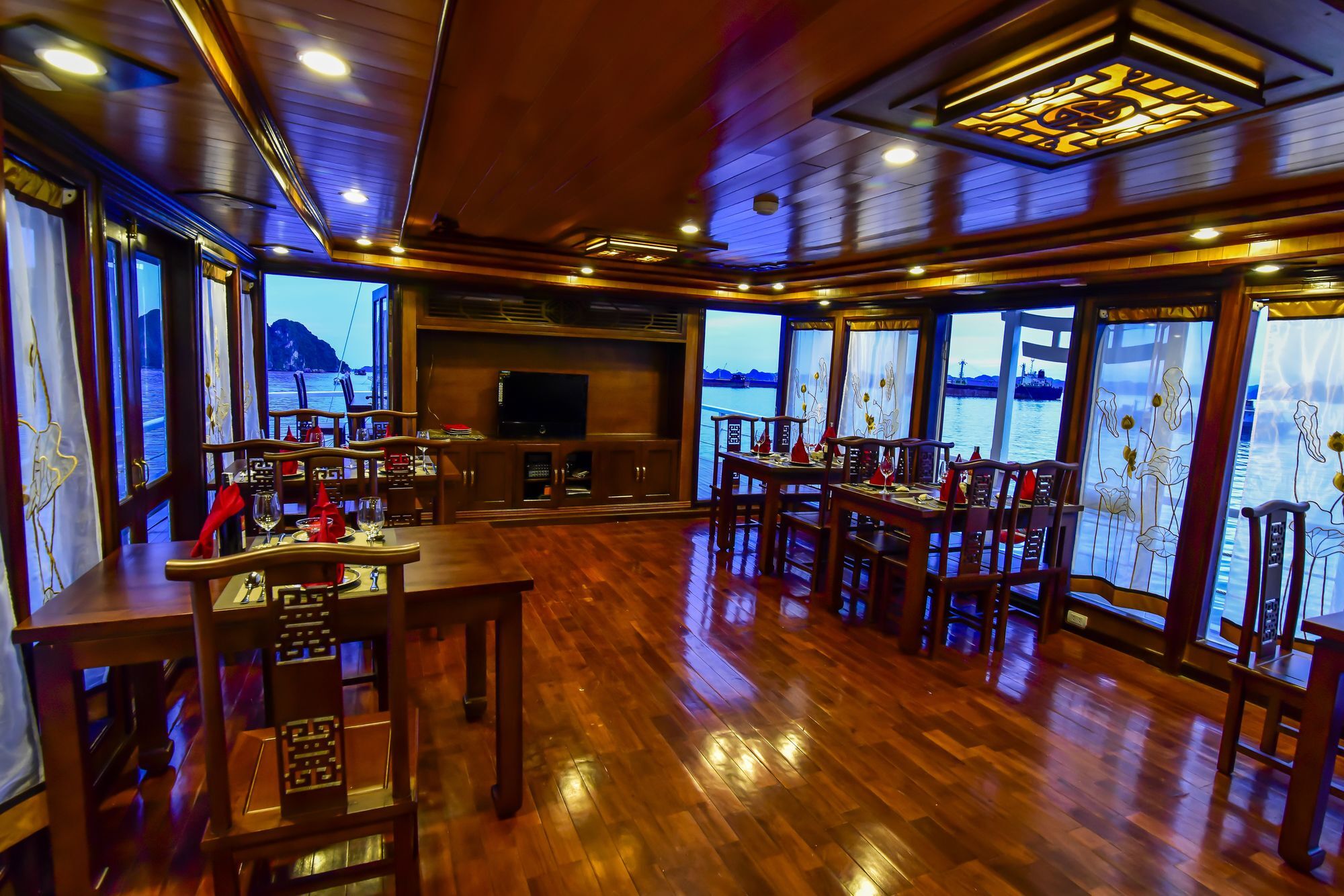 Готель Renea Cruises Halong Халонг Екстер'єр фото